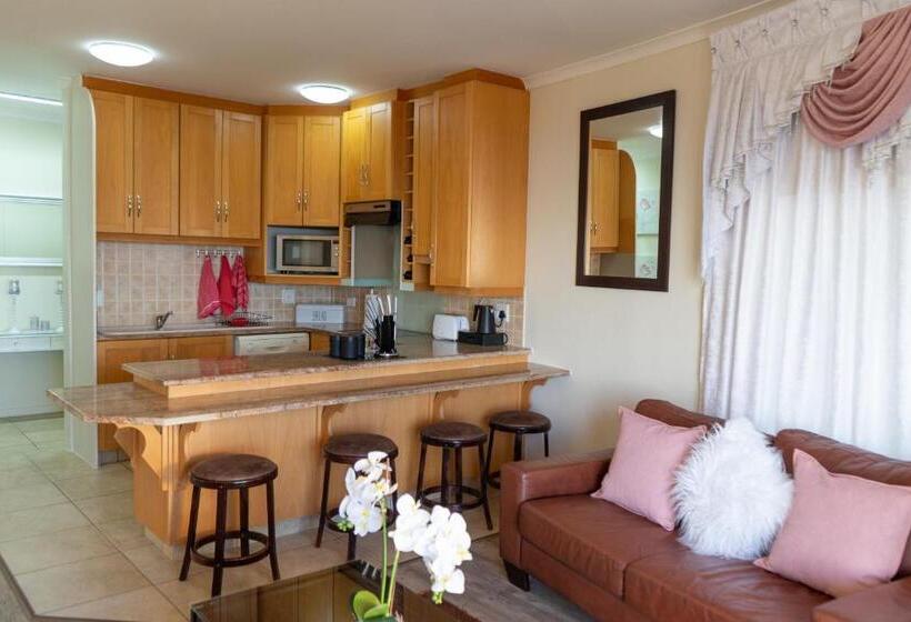 Апартаменты Пентхаус 1 Спальня, Bartnique Guesthouse