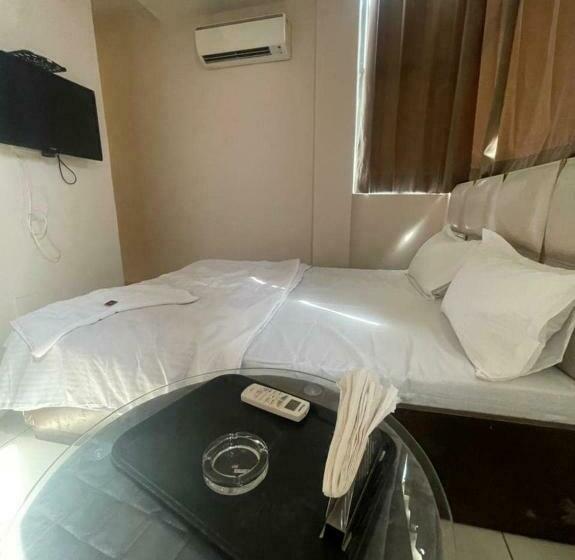 Трехместный Номер Классика, Oyo 88396 The Glory