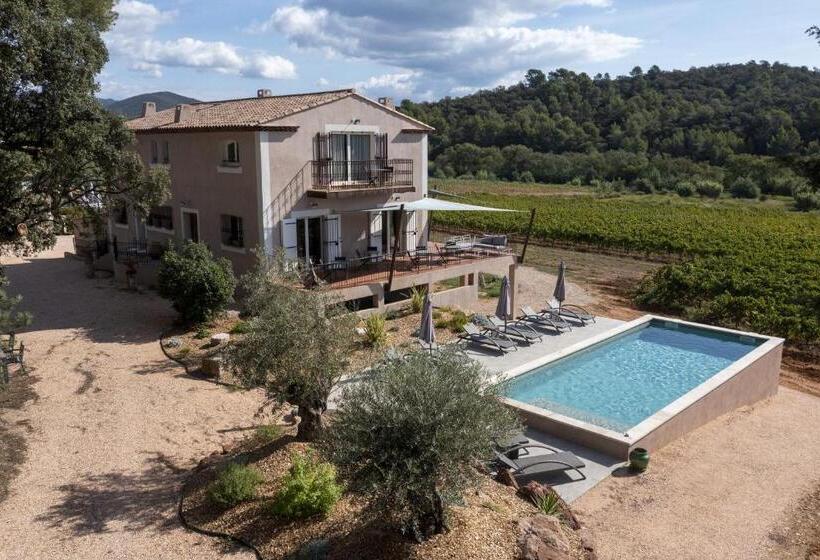 Номер Стандарт, Sous Les Pins Gîtes Et Chambres D Hôtes