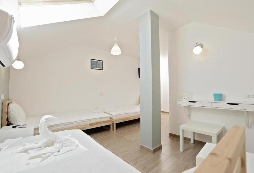 Трежместный Номер Economy, Thermal Family Resort