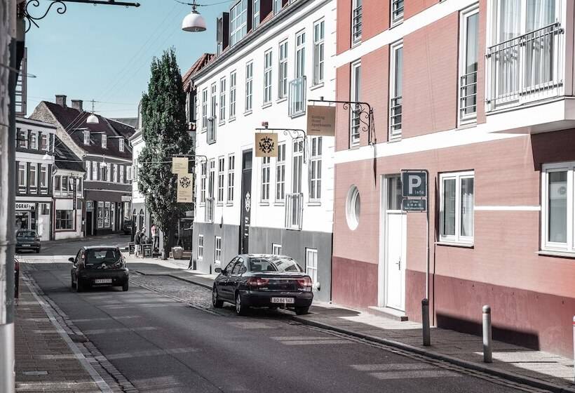 Апартаменты 3 Спальни, Kolding Hotel Apartments