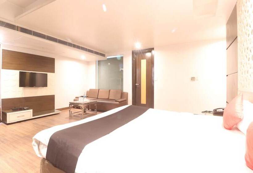اتاق پرمیوم, Staybook Hotel Uppal International