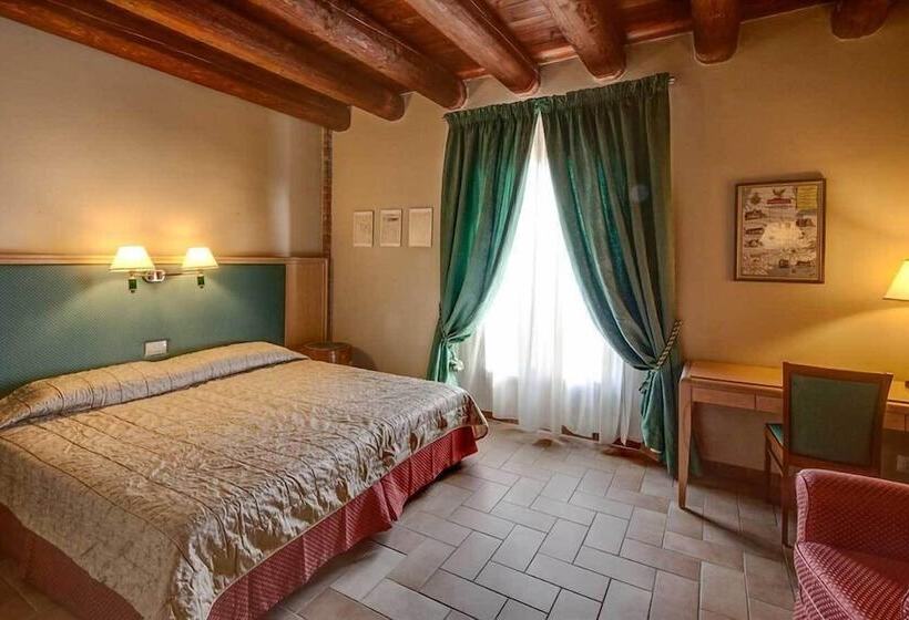 اتاق لوکس, Residence Diamantina