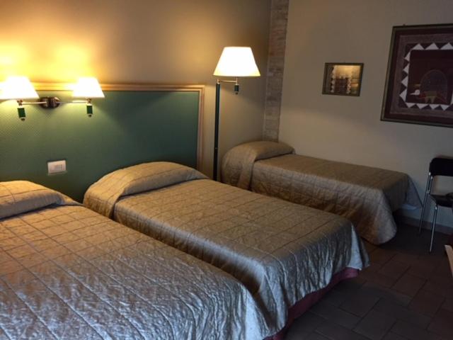 اتاق استاندارد سه نفره, Residence Diamantina