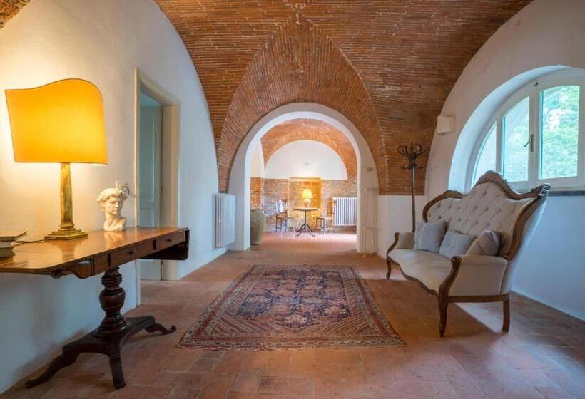 Апартаменты 2 Спальни, Villa Sermolli
