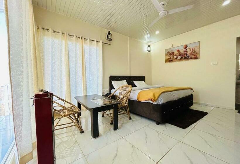 带大床的标准间, In Apple Estate Kanatal   Himalayan View Resort With Courteous Staff