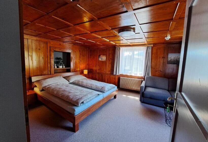 Номер Стандарт, Casa Crap