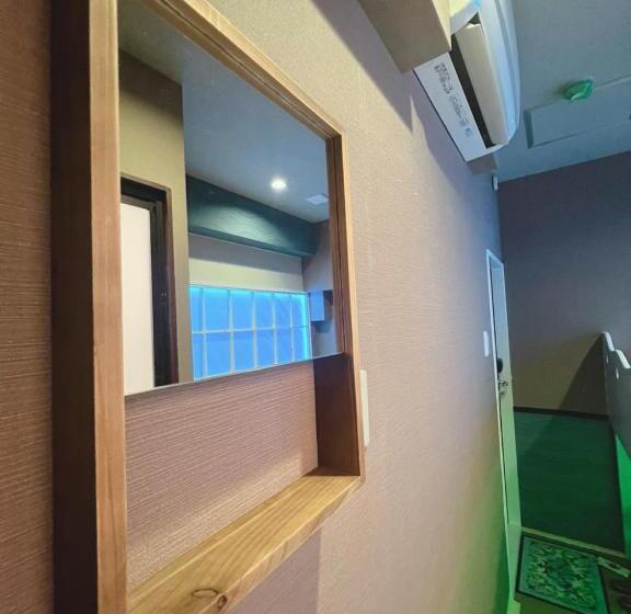 Quarto Economy, 誠家　makoto Hostel
