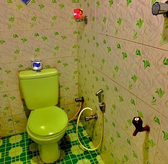 اتاق لوکس, Relax Inn