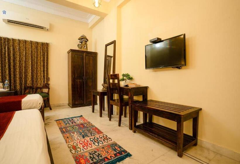 家庭套房, Tripli Hotels Shiv Villas