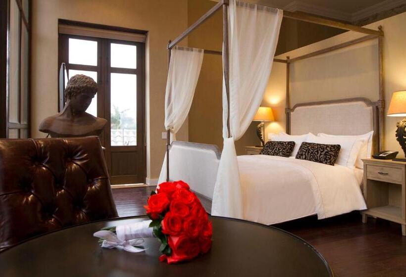 Люкс с Балконом, Bastion Luxury