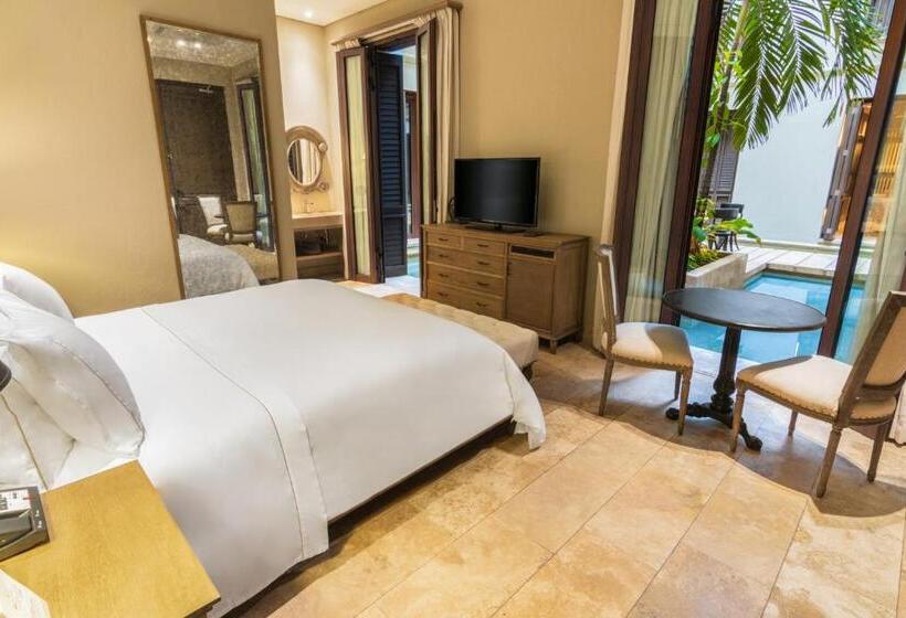 Номер Стандарт, Bastion Luxury