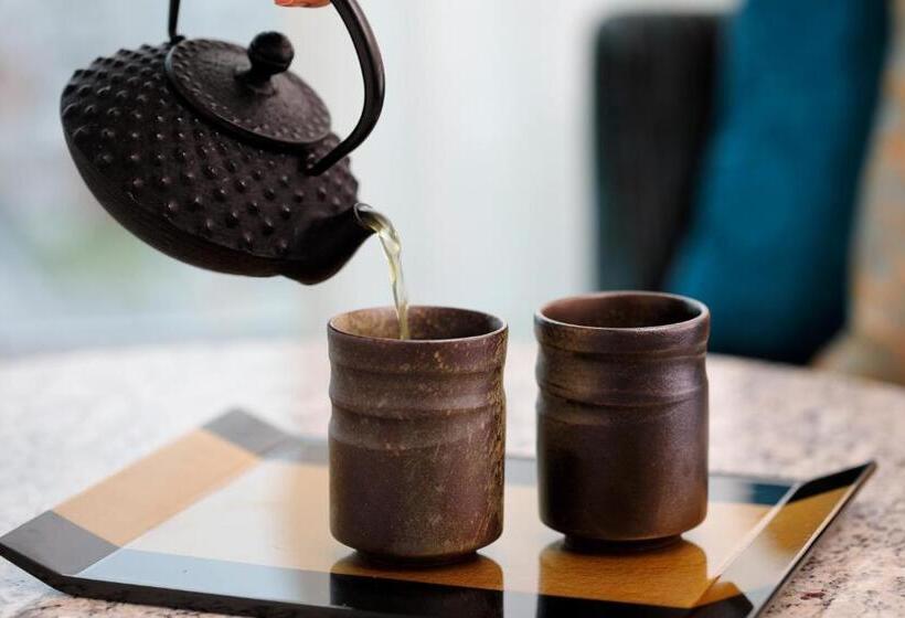 اتاق پرمیوم, Osaka Marriott Miyako