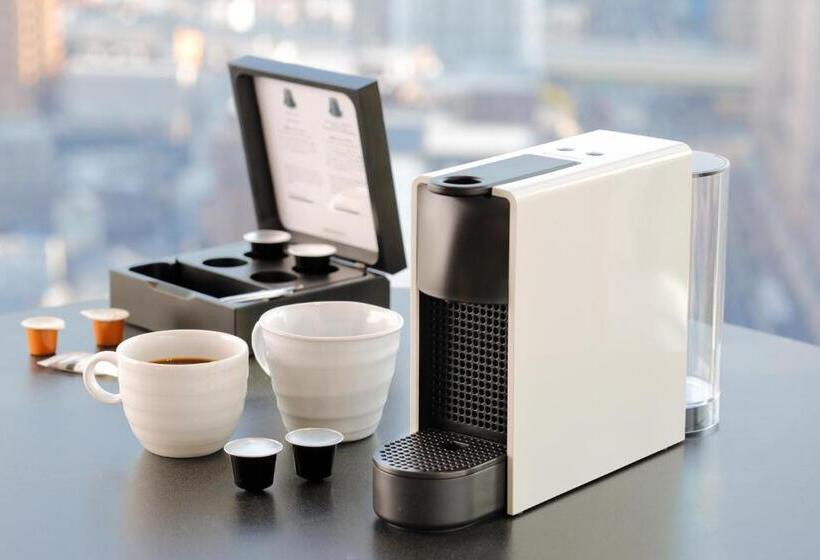 اتاق راحتی, Osaka Marriott Miyako
