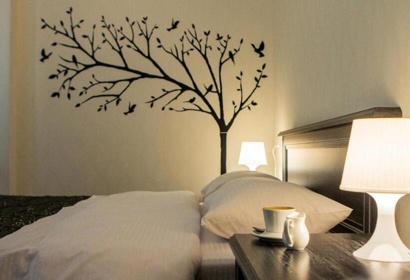 주니어 스위트, Mini Hotel Ryleev