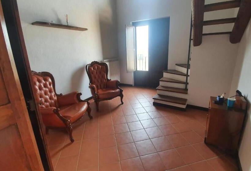 Номер Стандарт Трехместный, Antico Borgo Di Albe
