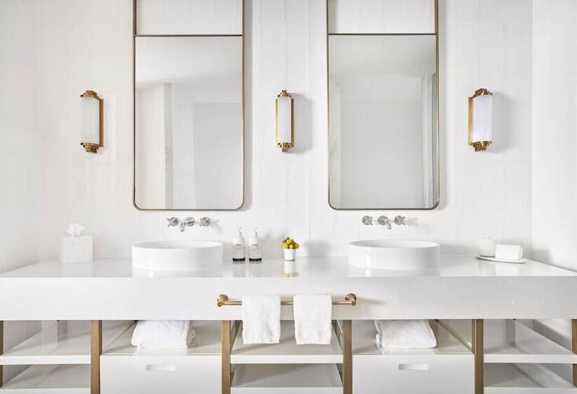 ２ダブルベッドのスタンダードルーム, Four Seasons Hotel And Residences Fort Lauderdale