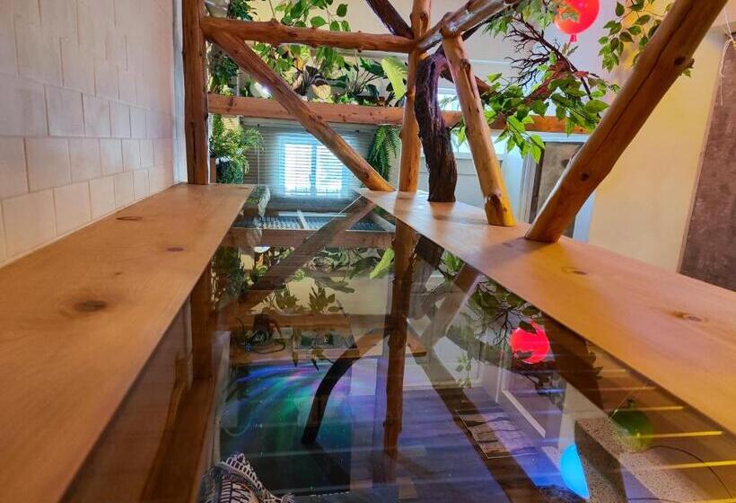 Suite with Terrace, 棚棚屋室內帳篷民宿inn
