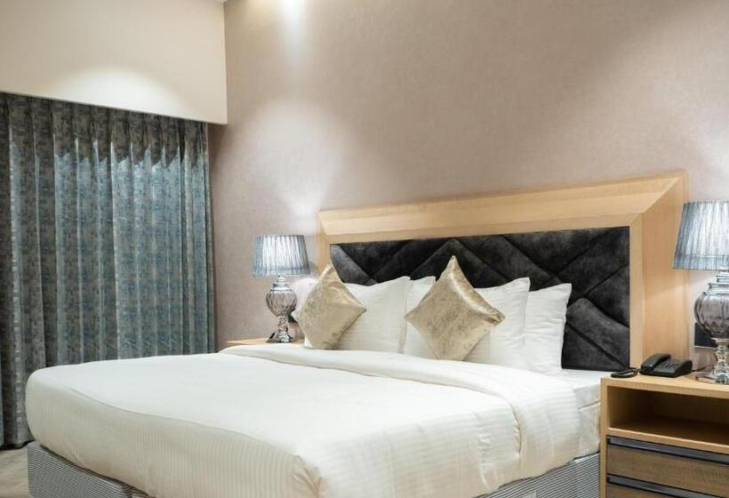 이그제큐티브 스위트, Clarks Inn Suites Kangra