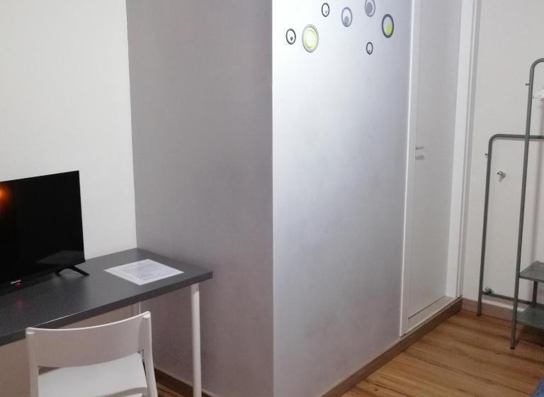 اتاق لوکس, B&b Lamezia Nicogia