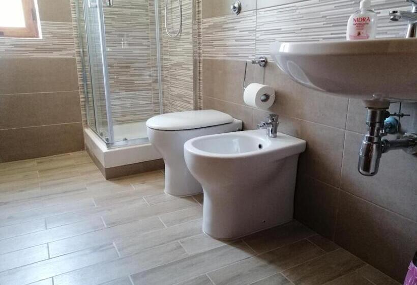 اتاق لوکس یک تخته, B&b Lamezia Nicogia