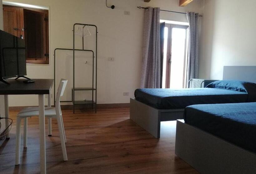 اتاق لوکس, B&b Lamezia Nicogia