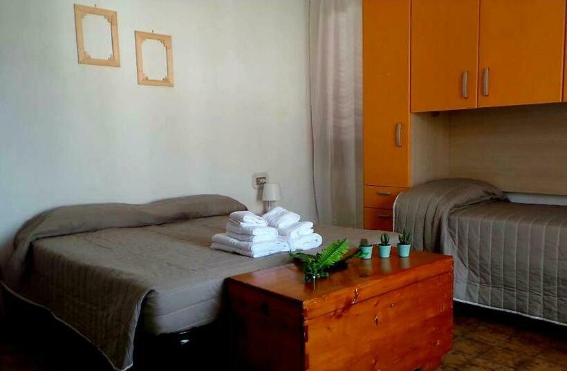 اتاق استاندارد, A Casa Di Nonna B&b