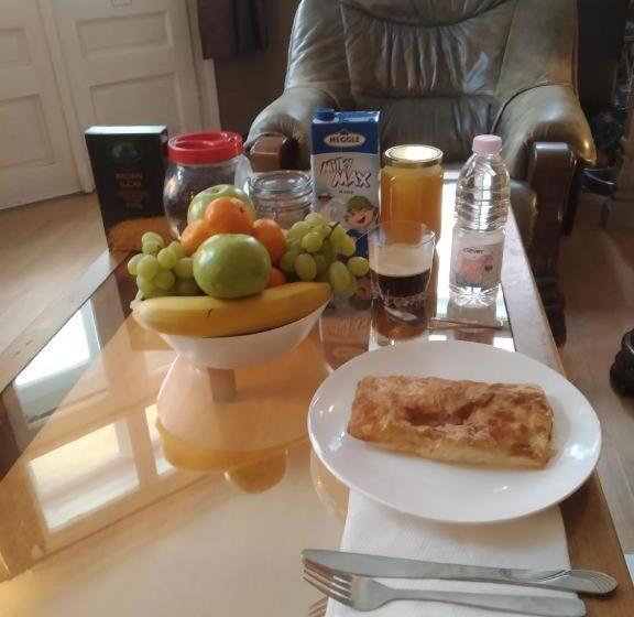 اتاق لوکس چهار تخته, Vintage Private Rooms In The Heart Of The Downtown