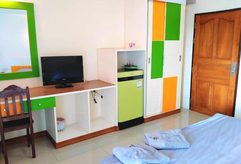 스탠다드 스튜디오, โรงแรมวิจิตรพร อุบล Vjp Hotel Ubon