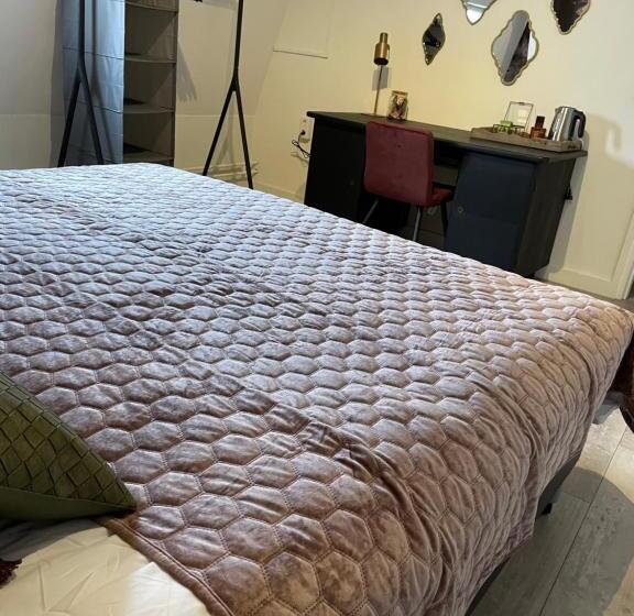 Номер Deluxe, Bnb Bruxelles   Studios & Apartments