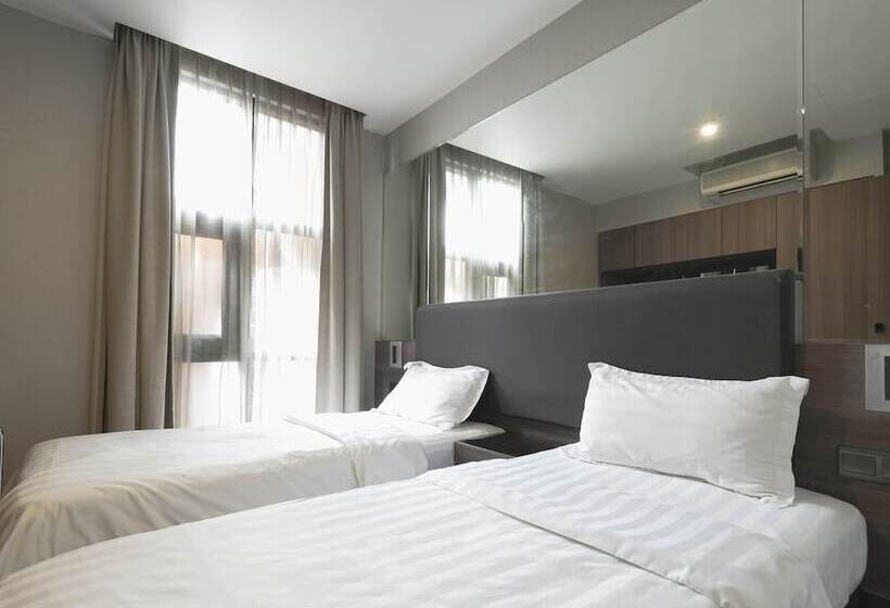 اتاق سوپریور, Amrise Hotel Kitchener