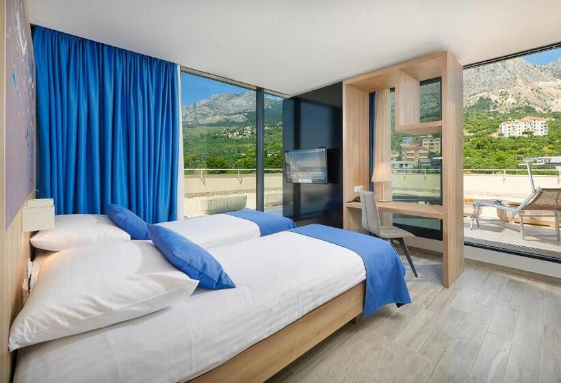디럭스 스위트, Medora Auri Family Beach Resort