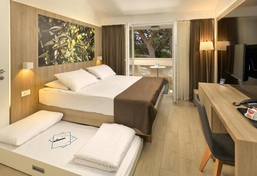 이코노미 패밀리 스위트, Medora Auri Family Beach Resort