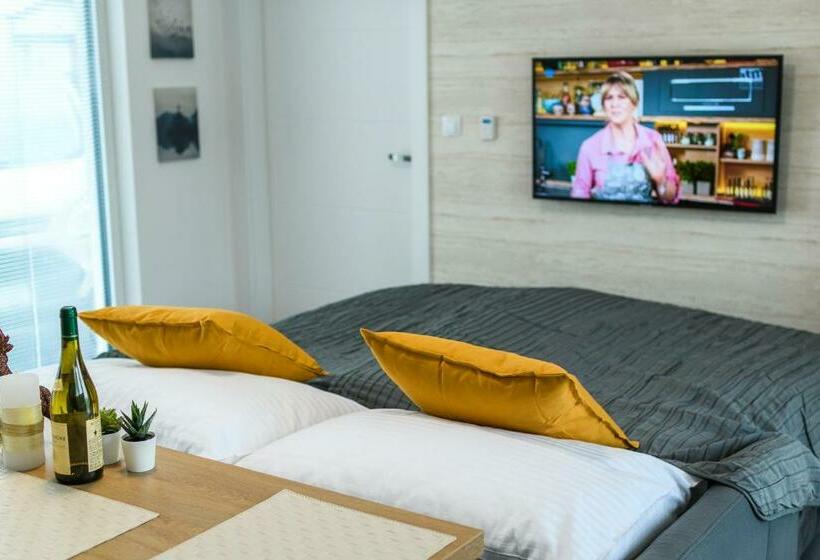 Апартаменты Deluxe 1 Спальня, Apartmány Nmnm Rezidence Nad Městem