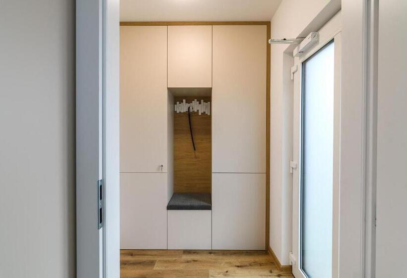 Апартаменты Deluxe 1 Спальня, Apartmány Nmnm Rezidence Nad Městem