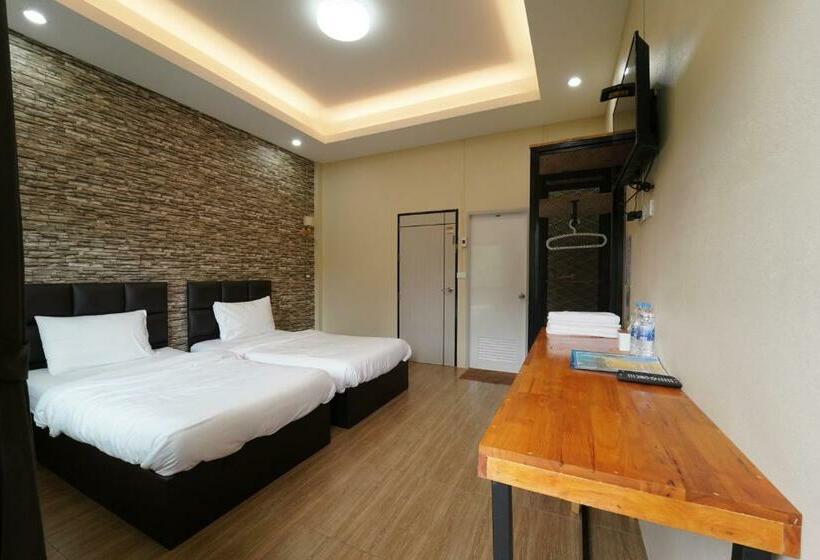 Номер Стандарт Вид на Горы, Chillax Khaosok Hostel   Sha Certified