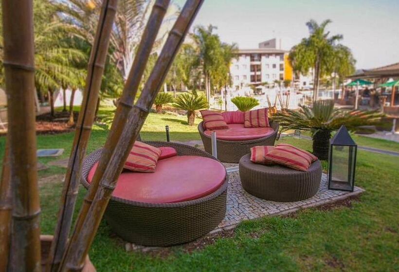 带1个卧室带花园景观的公寓, Life Resort   Flat Aconchegante
