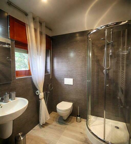 Quarto Deluxe, Wunderkammer B&b