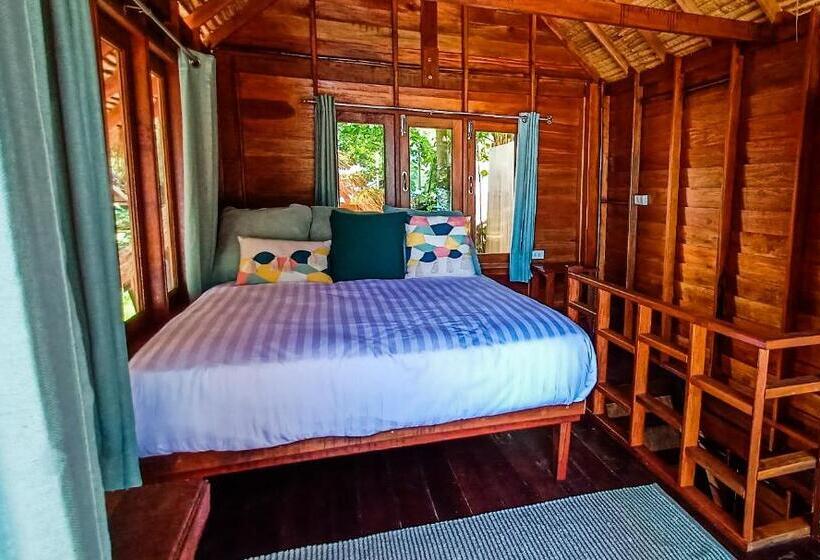 Семейный Номер Вид на Море, Forra Pattaya Beach Front Bungalow