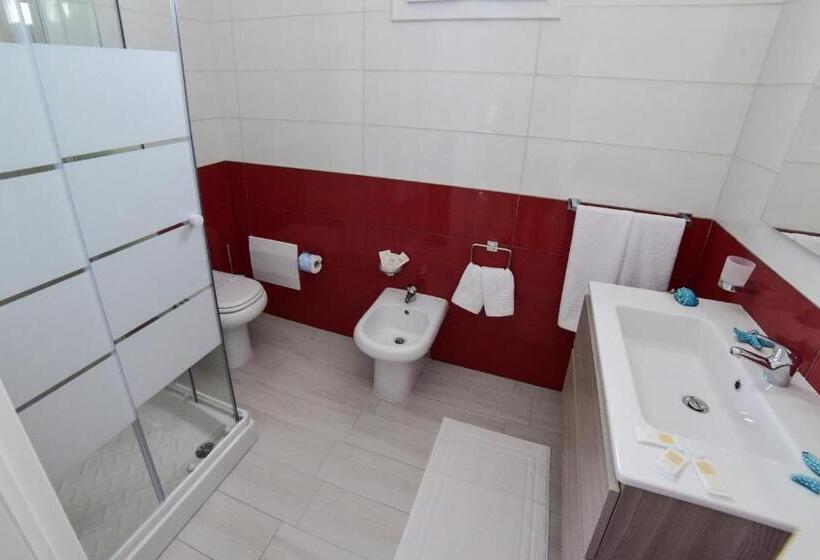 اتاق استاندارد چهار تخته, B&b Stella Salento Karin