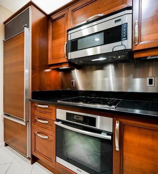 آپارتمان 1 خوابه, Stripviewsuites At Signature