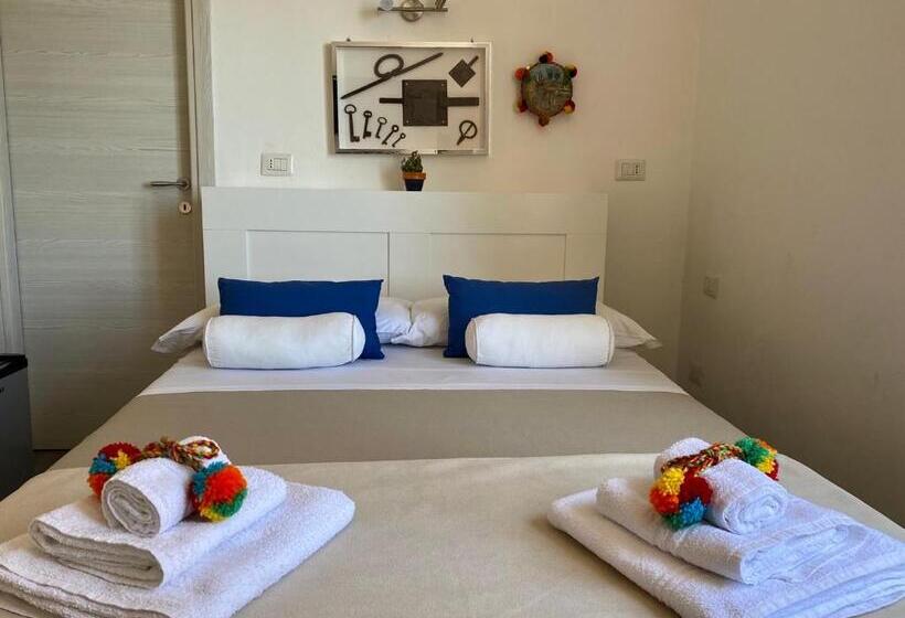 Standard Room with Balcony Side Sea View, Chiaro Di Luna