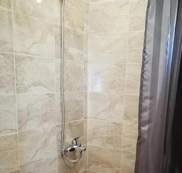 Номер Стандарт с Балконом, Guest House Ezerets