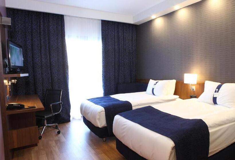 Номер Стандарт, Holiday Inn Express Manisa West, An Ihg