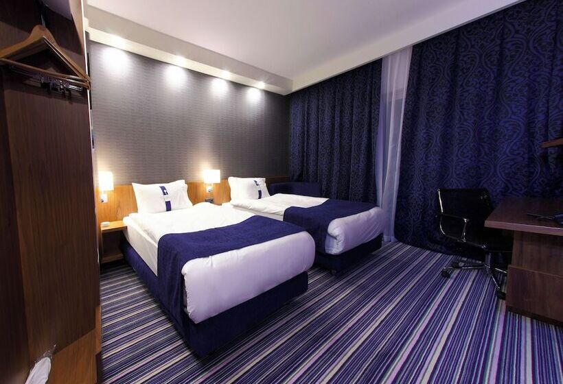 Номер Стандарт, Holiday Inn Express Manisa West, An Ihg