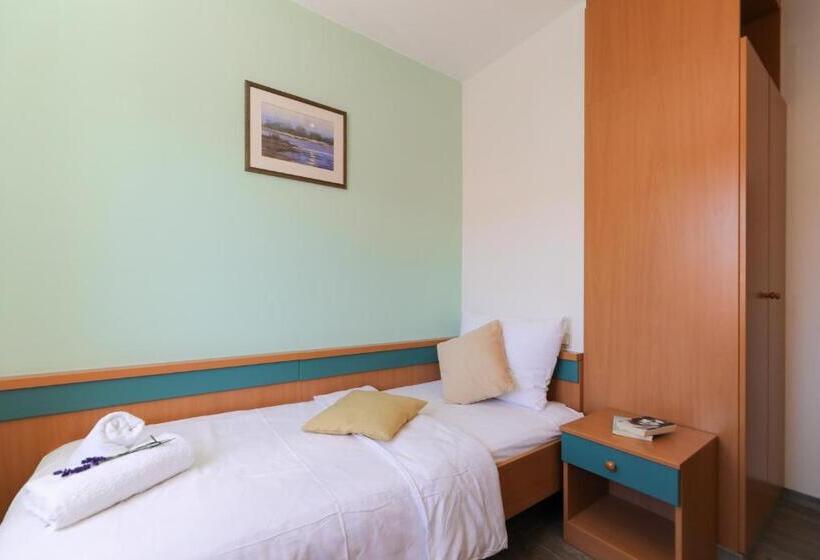 Номер Стандарт Индивидуальный, Downtown Private Rooms