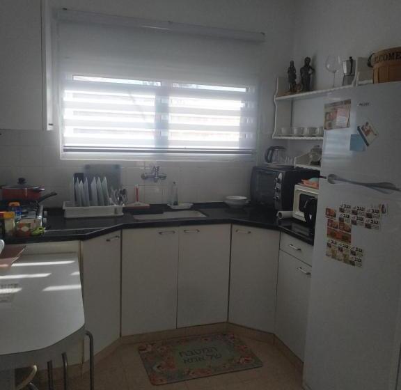 Апартаменты 1 Спальня Нижний Этаж, Akhva Accommodation Unit אחווה יחידת אירוח