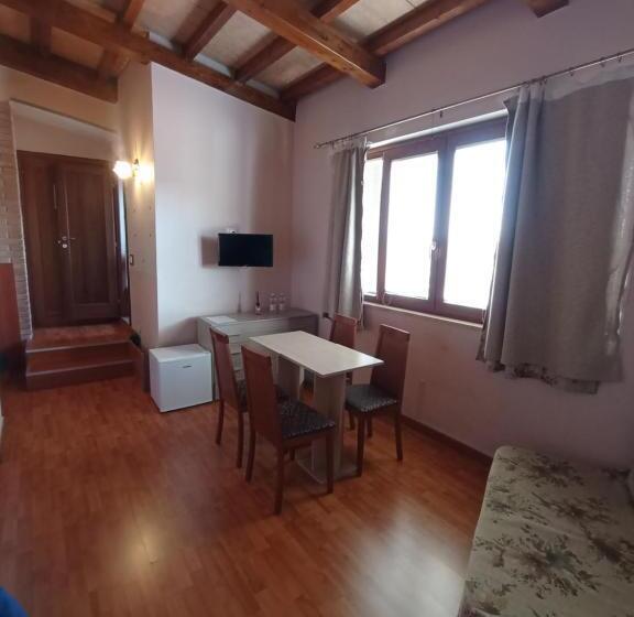 Четырехместный Номер Стандарт, B&b Da Luca