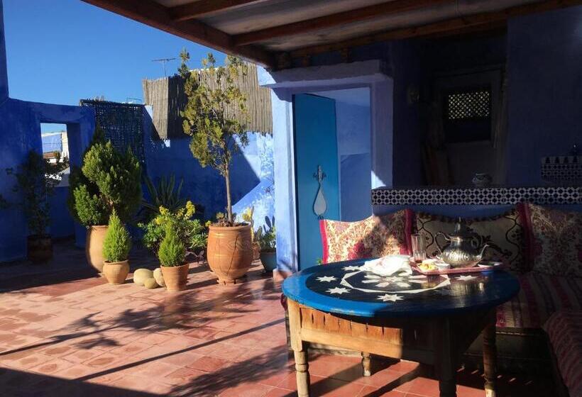 Quarto Triplo Estandar, Dar Onsar