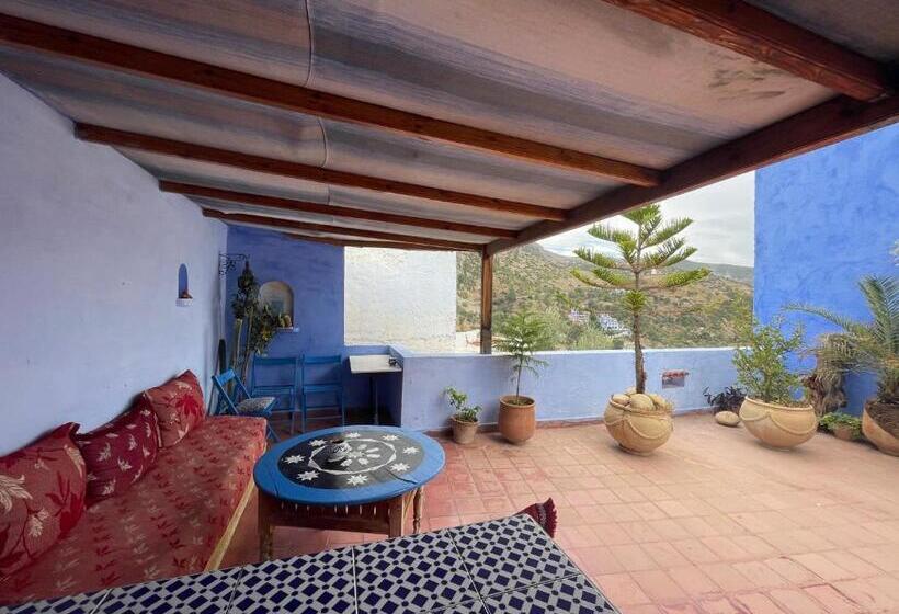 Quarto Triplo Estandar, Dar Onsar